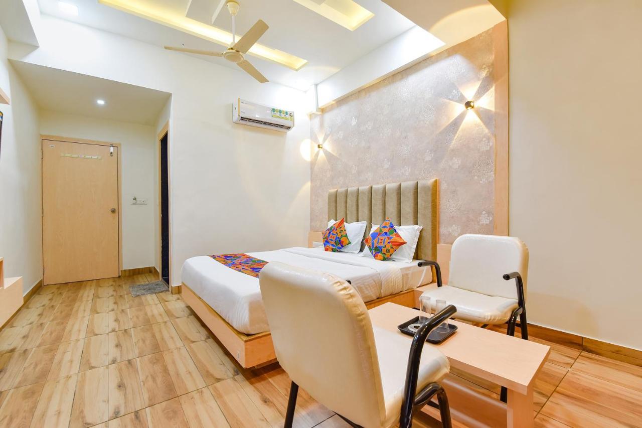 Fabhotel Symphony Grand Ahmedabad Luaran gambar