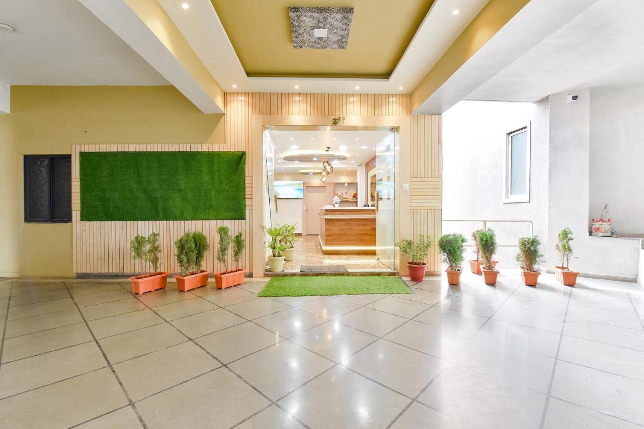 Fabhotel Symphony Grand Ahmedabad Luaran gambar