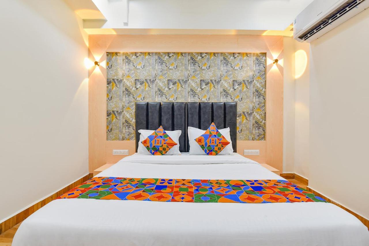 Fabhotel Symphony Grand Ahmedabad Luaran gambar